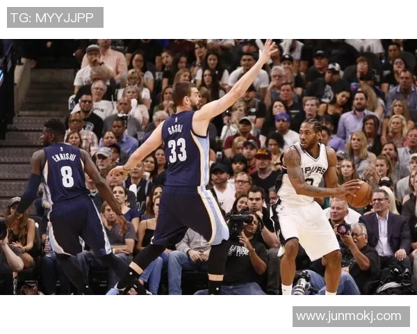 灰熊主场击败马刺，豪取七连胜！